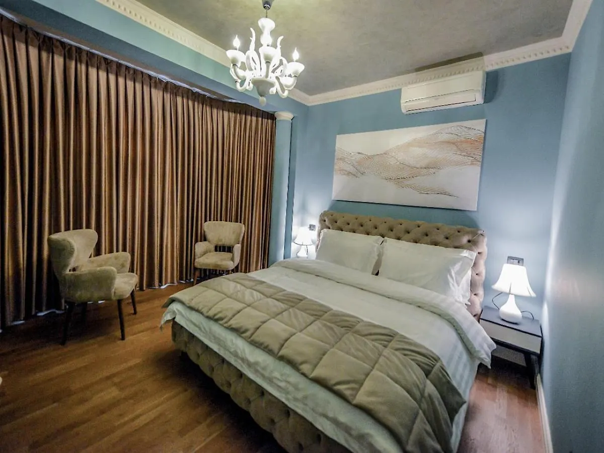 Hotel Vila Tirana 3*,  Albánia
