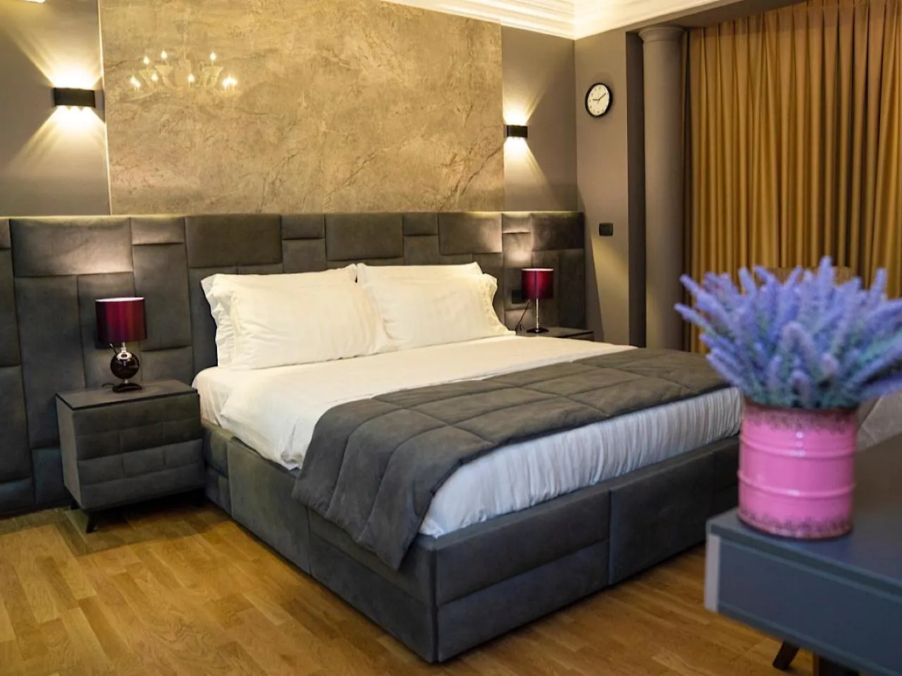 Hotel Vila Тирана Албания
